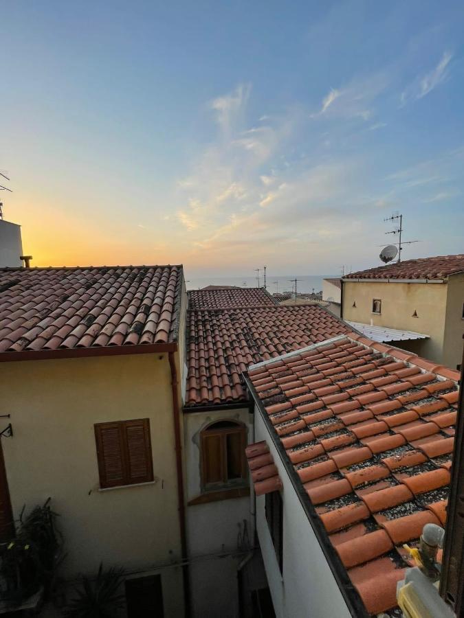Al Cortile Lägenhet Cefalù Exteriör bild